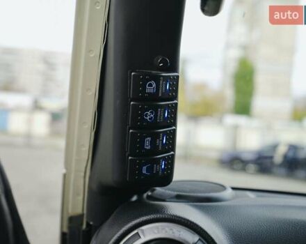 Бежевый Джип Вранглер, объемом двигателя 3.6 л и пробегом 65 тыс. км за 24700 $, фото 2 на Automoto.ua