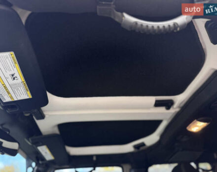 Бежевый Джип Вранглер, объемом двигателя 3.6 л и пробегом 4 тыс. км за 67500 $, фото 28 на Automoto.ua