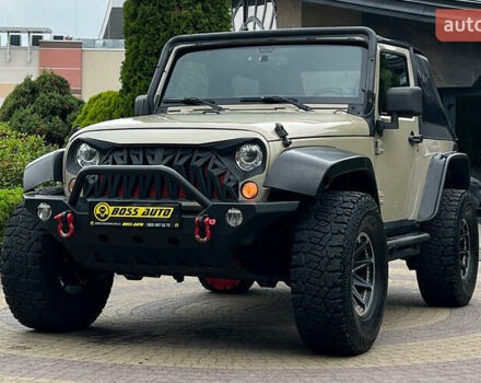 Бежевий Джип Wrangler, об'ємом двигуна 3.6 л та пробігом 105 тис. км за 19500 $, фото 2 на Automoto.ua