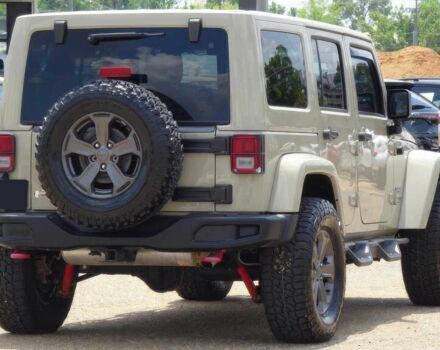 Бежевий Джип Wrangler, об'ємом двигуна 3.6 л та пробігом 33 тис. км за 14000 $, фото 3 на Automoto.ua