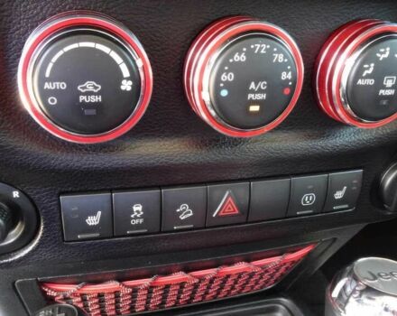 Бежевий Джип Wrangler, об'ємом двигуна 3.6 л та пробігом 33 тис. км за 14000 $, фото 9 на Automoto.ua