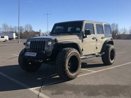 Бежевий Джип Wrangler, об'ємом двигуна 3.6 л та пробігом 82 тис. км за 34500 $, фото 1 на Automoto.ua