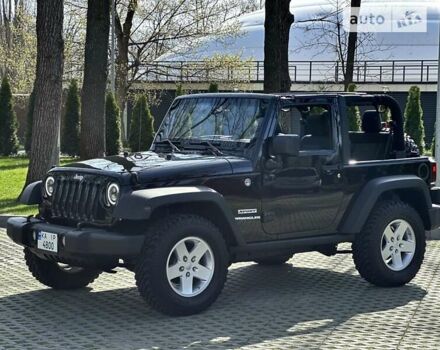 Чорний Джип Wrangler, об'ємом двигуна 3.6 л та пробігом 205 тис. км за 16700 $, фото 5 на Automoto.ua