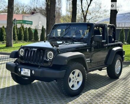 Чорний Джип Wrangler, об'ємом двигуна 3.6 л та пробігом 205 тис. км за 16700 $, фото 3 на Automoto.ua