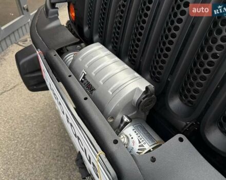 Чорний Джип Wrangler, об'ємом двигуна 3.6 л та пробігом 302 тис. км за 23490 $, фото 8 на Automoto.ua
