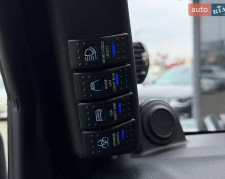 Чорний Джип Wrangler, об'ємом двигуна 3.6 л та пробігом 302 тис. км за 23490 $, фото 18 на Automoto.ua