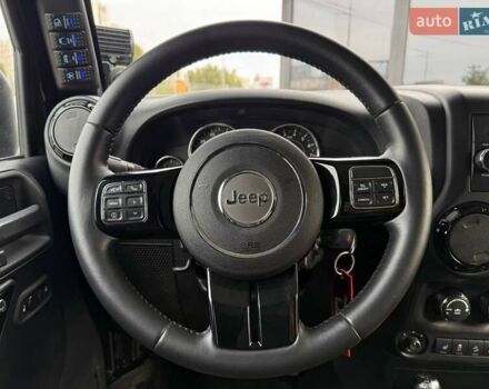 Чорний Джип Wrangler, об'ємом двигуна 3.6 л та пробігом 302 тис. км за 23490 $, фото 17 на Automoto.ua