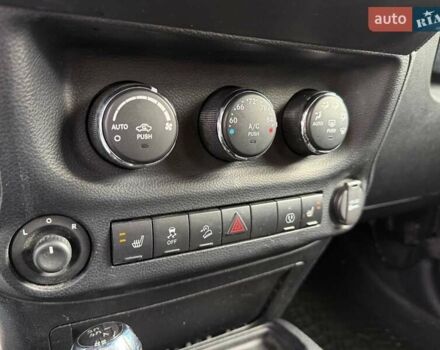 Чорний Джип Wrangler, об'ємом двигуна 3.6 л та пробігом 302 тис. км за 23490 $, фото 25 на Automoto.ua