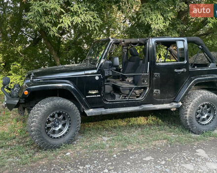 Чорний Джип Wrangler, об'ємом двигуна 3.6 л та пробігом 226 тис. км за 32000 $, фото 4 на Automoto.ua