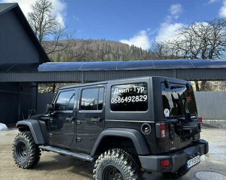 Чорний Джип Wrangler, об'ємом двигуна 2.8 л та пробігом 153 тис. км за 25000 $, фото 6 на Automoto.ua