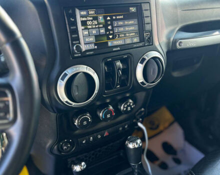 Чорний Джип Wrangler, об'ємом двигуна 3.6 л та пробігом 155 тис. км за 23000 $, фото 11 на Automoto.ua
