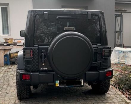 Чорний Джип Wrangler, об'ємом двигуна 2.8 л та пробігом 200 тис. км за 30000 $, фото 3 на Automoto.ua