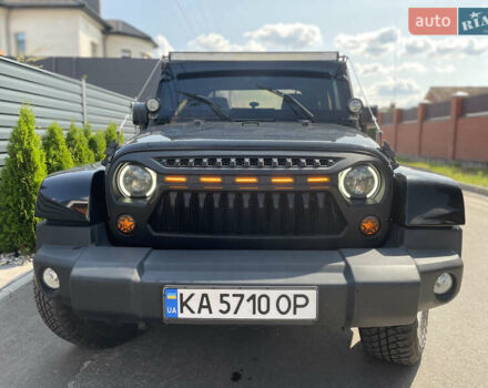 Черный Джип Вранглер, объемом двигателя 3.6 л и пробегом 168 тыс. км за 18900 $, фото 2 на Automoto.ua