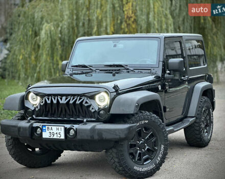 Джип Вранглер 2015 в Киеве на Automoto.ua Черный Джип Вранглер, объемом двигателя 3.6 л и пробегом 46 тыс. км за 21900 $, фото 4 на Automoto.ua