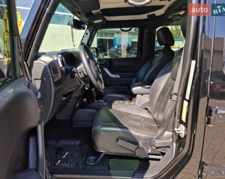 Чорний Джип Wrangler, об'ємом двигуна 2.78 л та пробігом 100 тис. км за 30990 $, фото 50 на Automoto.ua