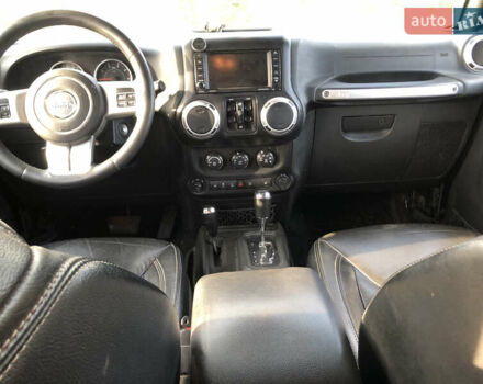 Черный Джип Вранглер, объемом двигателя 2.77 л и пробегом 175 тыс. км за 26900 $, фото 11 на Automoto.ua