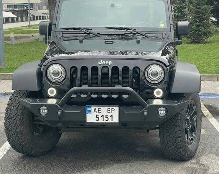 Чорний Джип Wrangler, об'ємом двигуна 3.6 л та пробігом 160 тис. км за 21000 $, фото 5 на Automoto.ua