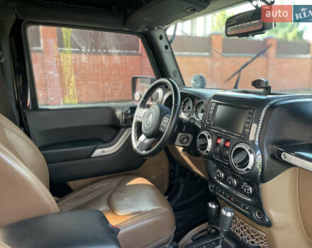 Черный Джип Вранглер, объемом двигателя 3.6 л и пробегом 168 тыс. км за 18900 $, фото 18 на Automoto.ua