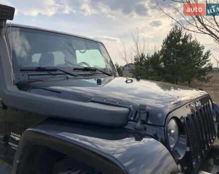 Черный Джип Вранглер, объемом двигателя 2.77 л и пробегом 175 тыс. км за 26900 $, фото 7 на Automoto.ua