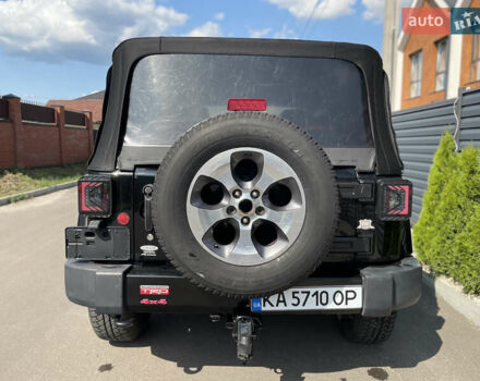 Черный Джип Вранглер, объемом двигателя 3.6 л и пробегом 168 тыс. км за 18900 $, фото 10 на Automoto.ua