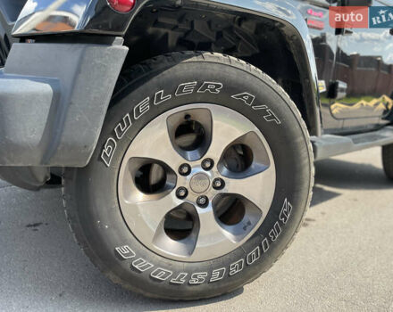 Черный Джип Вранглер, объемом двигателя 3.6 л и пробегом 168 тыс. км за 18900 $, фото 3 на Automoto.ua