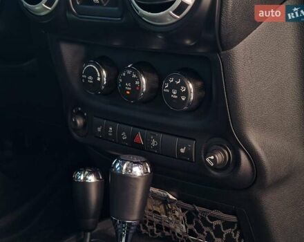 Чорний Джип Wrangler, об'ємом двигуна 2.78 л та пробігом 100 тис. км за 30990 $, фото 63 на Automoto.ua