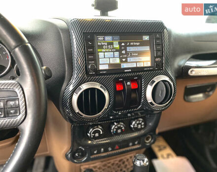 Черный Джип Вранглер, объемом двигателя 3.6 л и пробегом 168 тыс. км за 18900 $, фото 29 на Automoto.ua