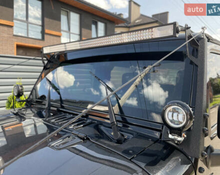 Черный Джип Вранглер, объемом двигателя 3.6 л и пробегом 168 тыс. км за 18900 $, фото 7 на Automoto.ua