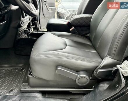 Черный Джип Вранглер, объемом двигателя 3.6 л и пробегом 152 тыс. км за 21900 $, фото 30 на Automoto.ua