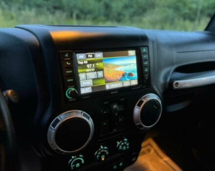 Чорний Джип Wrangler, об'ємом двигуна 3.6 л та пробігом 76 тис. км за 14500 $, фото 8 на Automoto.ua