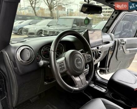 Черный Джип Вранглер, объемом двигателя 3.6 л и пробегом 152 тыс. км за 21900 $, фото 32 на Automoto.ua