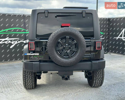 Черный Джип Вранглер, объемом двигателя 3.6 л и пробегом 54 тыс. км за 35500 $, фото 3 на Automoto.ua