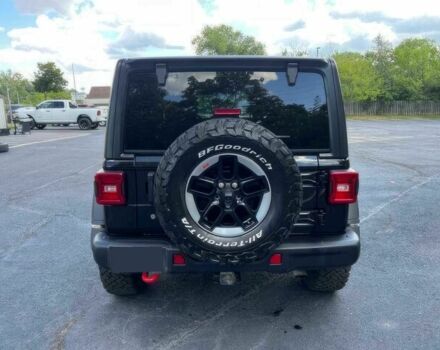 Чорний Джип Wrangler, об'ємом двигуна 3.6 л та пробігом 40 тис. км за 18400 $, фото 3 на Automoto.ua