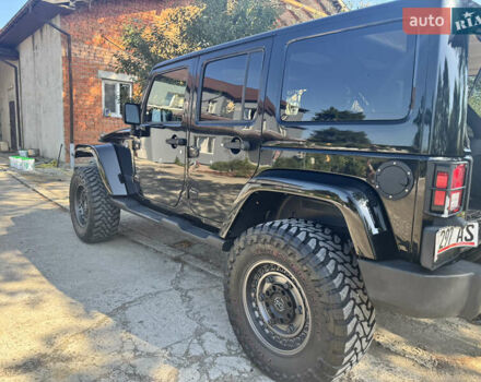 Черный Джип Вранглер, объемом двигателя 3.6 л и пробегом 120 тыс. км за 33900 $, фото 2 на Automoto.ua