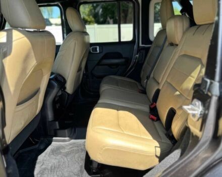 Чорний Джип Wrangler, об'ємом двигуна 3.6 л та пробігом 44 тис. км за 14500 $, фото 8 на Automoto.ua