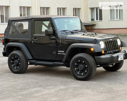 Чорний Джип Wrangler, об'ємом двигуна 3.61 л та пробігом 68 тис. км за 22950 $, фото 10 на Automoto.ua