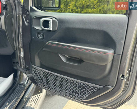 Джип Вранглер 2018 в Стрые на Automoto.ua Черный Джип Вранглер, объемом двигателя 3.6 л и пробегом 96 тыс. км за 37000 $, фото 44 на Automoto.ua