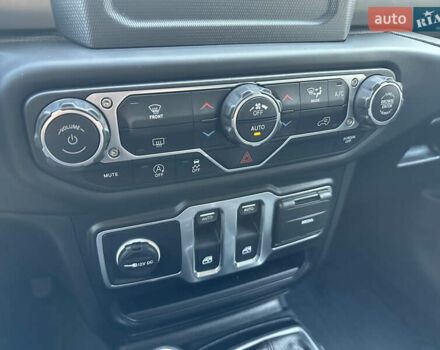 Джип Вранглер 2019 в Одессе на Automoto.ua Черный Джип Вранглер, объемом двигателя 3.6 л и пробегом 84 тыс. км за 29000 $, фото 15 на Automoto.ua