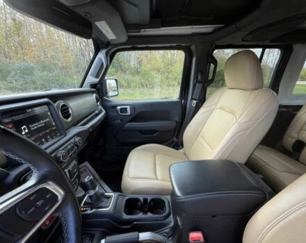 Черный Джип Вранглер, объемом двигателя 2 л и пробегом 35 тыс. км за 12000 $, фото 9 на Automoto.ua