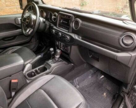 Черный Джип Вранглер, объемом двигателя 2 л и пробегом 48 тыс. км за 15000 $, фото 7 на Automoto.ua