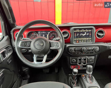 Черный Джип Вранглер, объемом двигателя 2 л и пробегом 44 тыс. км за 42000 $, фото 4 на Automoto.ua