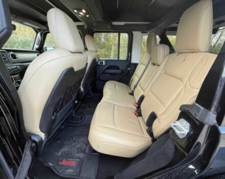 Черный Джип Вранглер, объемом двигателя 2 л и пробегом 35 тыс. км за 12000 $, фото 12 на Automoto.ua