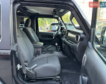 Джип Вранглер 2019 в Одессе на Automoto.ua Черный Джип Вранглер, объемом двигателя 3.6 л и пробегом 84 тыс. км за 29000 $, фото 20 на Automoto.ua