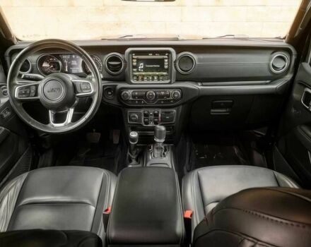 Черный Джип Вранглер, объемом двигателя 2 л и пробегом 48 тыс. км за 15000 $, фото 11 на Automoto.ua