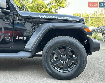 Джип Вранглер 2019 в Одессе на Automoto.ua Черный Джип Вранглер, объемом двигателя 3.6 л и пробегом 84 тыс. км за 29000 $, фото 7 на Automoto.ua