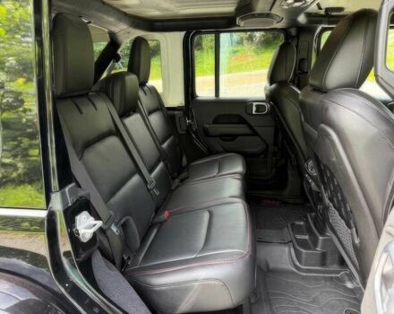 Черный Джип Вранглер, объемом двигателя 3.6 л и пробегом 35 тыс. км за 27000 $, фото 11 на Automoto.ua