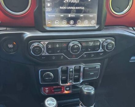 Черный Джип Вранглер, объемом двигателя 3.6 л и пробегом 74 тыс. км за 39900 $, фото 10 на Automoto.ua