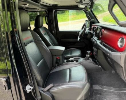 Черный Джип Вранглер, объемом двигателя 3.6 л и пробегом 35 тыс. км за 27000 $, фото 9 на Automoto.ua