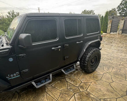 Чорний Джип Wrangler, об'ємом двигуна 2 л та пробігом 48 тис. км за 59999 $, фото 6 на Automoto.ua