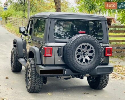 Джип Вранглер 2021 в Киеве на Automoto.ua Черный Джип Вранглер, объемом двигателя 3.6 л и пробегом 142 тыс. км за 31000 $, фото 12 на Automoto.ua